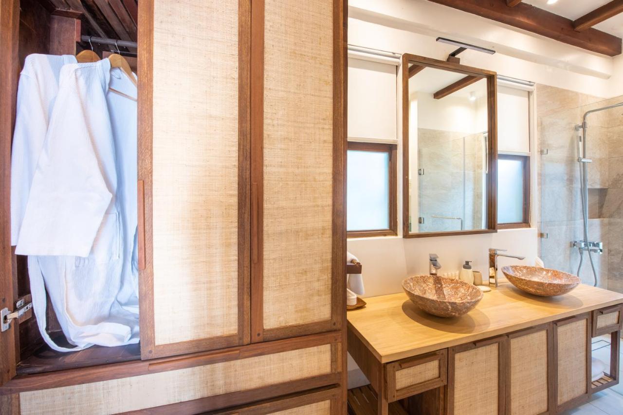 L'Osteria Luxe Beachfront B&B 제너럴 루나 외부 사진