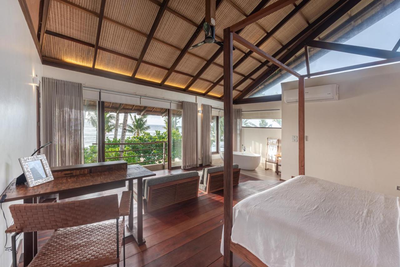 L'Osteria Luxe Beachfront B&B 제너럴 루나 외부 사진