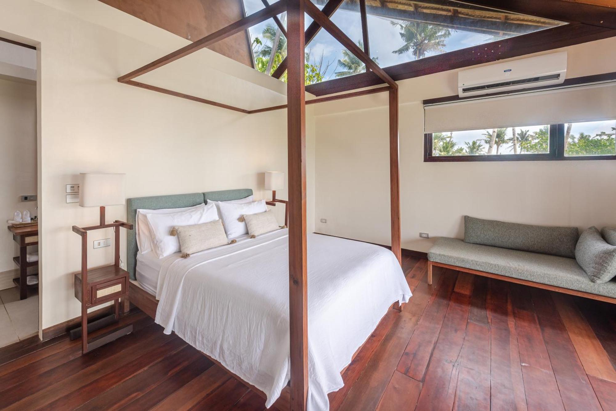 L'Osteria Luxe Beachfront B&B 제너럴 루나 외부 사진