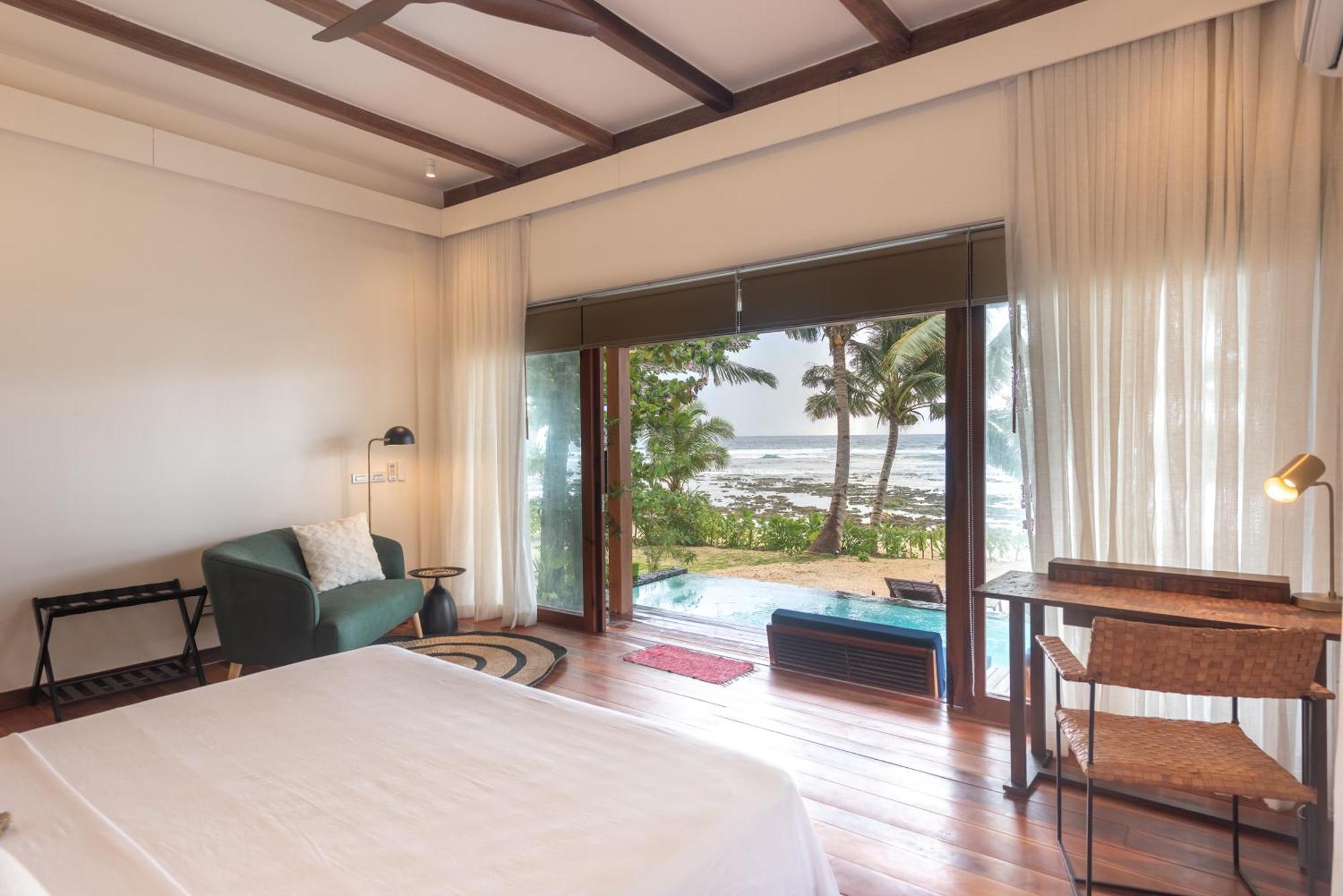 L'Osteria Luxe Beachfront B&B 제너럴 루나 외부 사진